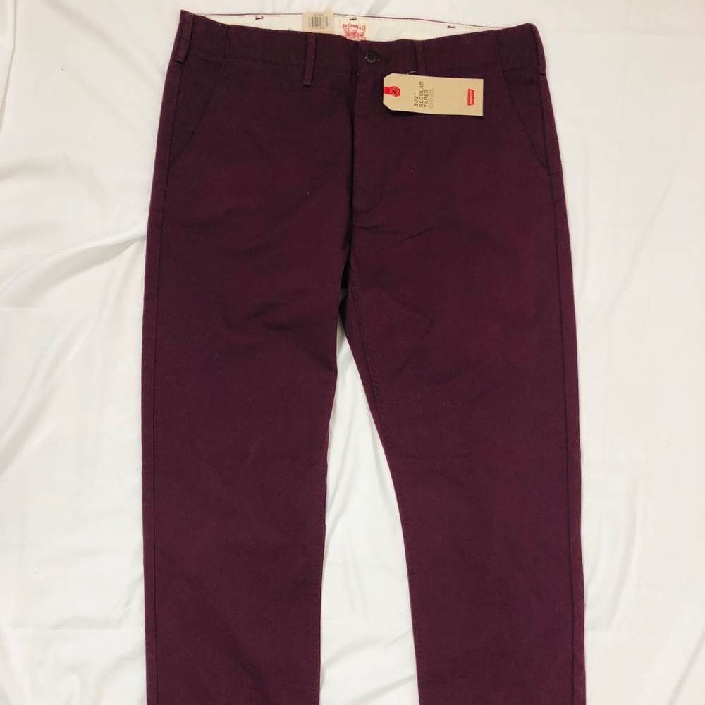 Levis Regular Fit Stretch Burgundy Chinos